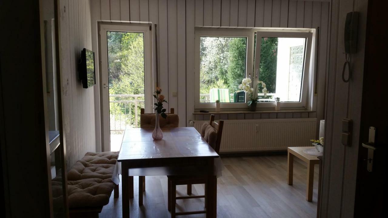 Am Kirbach Apartamento Waldsolms Exterior foto